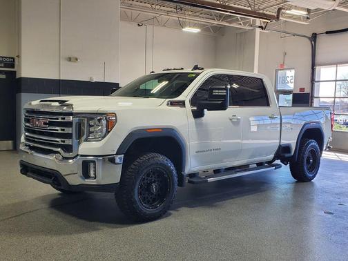Summit White 2020 GMC Sierra 2500 SLE