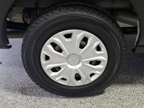 Oxford White 2019 Ford Transit-350 XLT