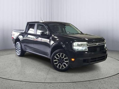 Shadow Black 2023 Ford Maverick Lariat