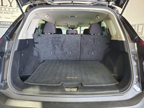 Super Black 2023 Nissan Rogue S