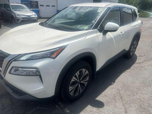 White 2023 Nissan Rogue SV