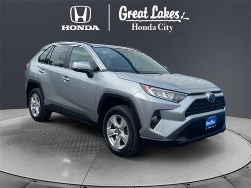 2021 Toyota RAV4 XLE