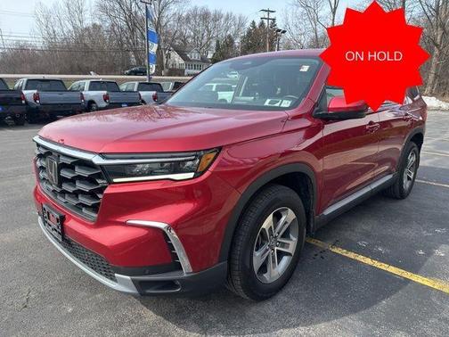 2023 Honda Pilot EX-L 8-Passenger