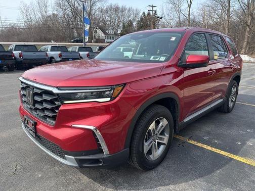 2023 Honda Pilot EX-L 8-Passenger