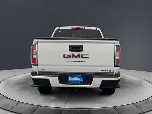 2022 GMC Canyon AT4 w/Cloth