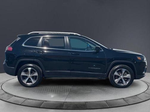 Diamond Black 2019 Jeep Cherokee Limited