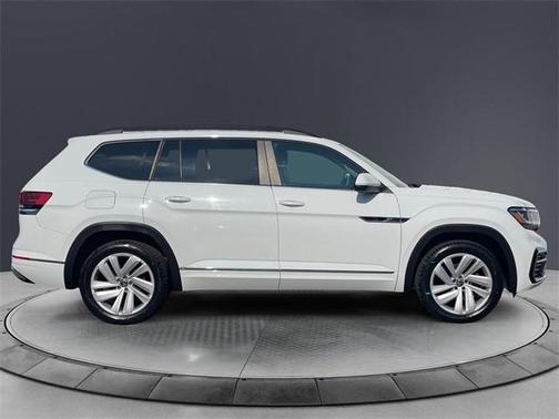 2021 Volkswagen Atlas 3.6 V6 SE w/ Technology R-Line