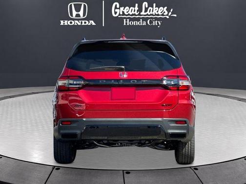 Radiant Red Metallic II 2026 Honda Pilot Sport