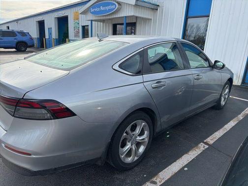 Lunar Silver Metallic 2023 Honda Accord LX
