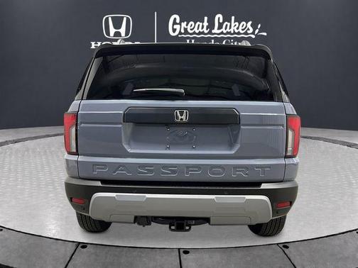 Sonic Gray Pearl 2026 Honda Passport RTL Towing