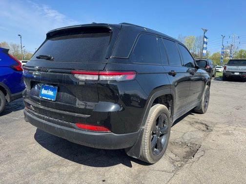 Diamond Black 2025 Jeep Grand Cherokee Limited