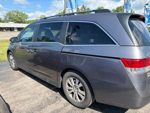 Modern Steel Metallic 2016 Honda Odyssey SE