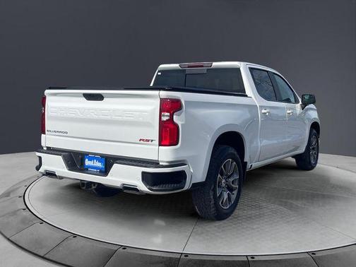 Summit White 2021 Chevrolet Silverado 1500 RST