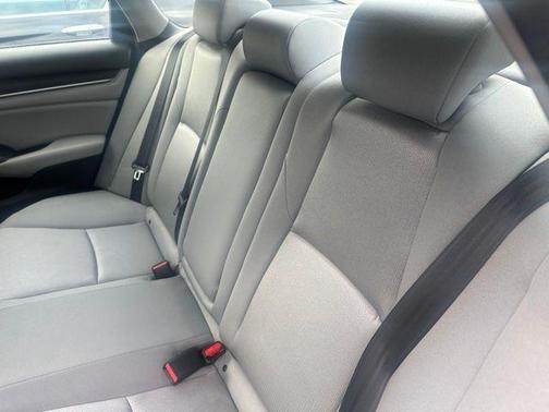 Obsidian Blue Pearl 2019 Honda Accord EX