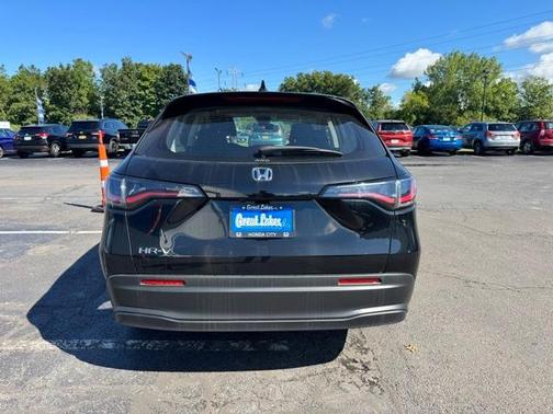 2025 Honda HR-V LX