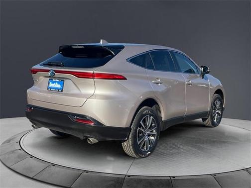 2024 Toyota Venza LE