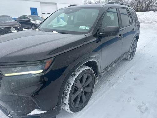 2023 Honda Pilot Sport