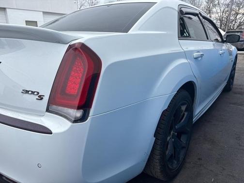2023 Chrysler 300 S