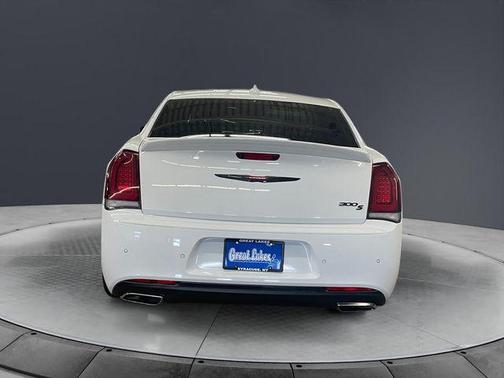 2023 Chrysler 300 S