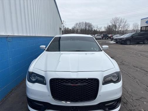 2023 Chrysler 300 S