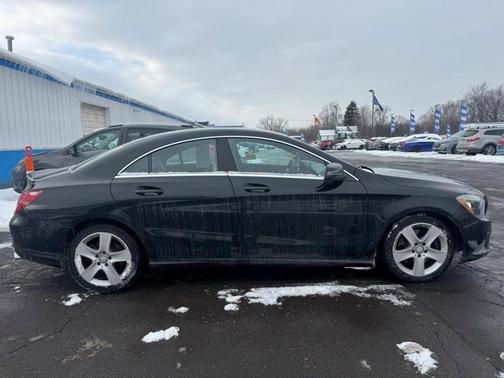 2015 Mercedes-Benz CLA-Class 250