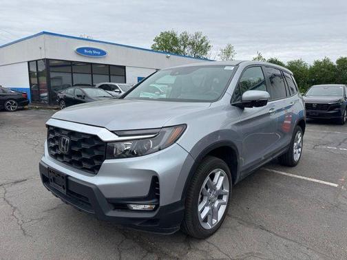 Lunar Silver Metallic 2024 Honda Passport EX-L