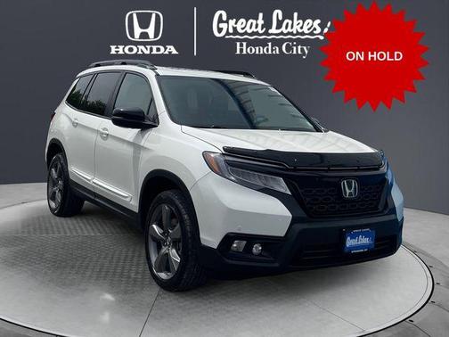 White Diamond Pearl 2019 Honda Passport Touring