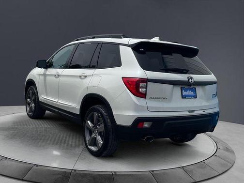 White Diamond Pearl 2019 Honda Passport Touring