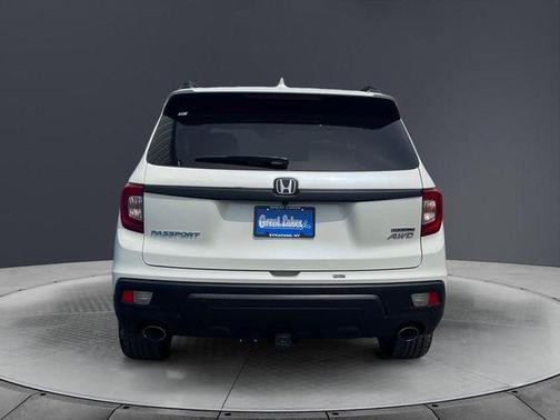 White Diamond Pearl 2019 Honda Passport Touring