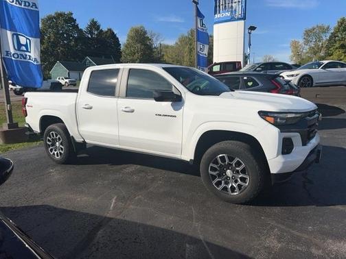2024 Chevrolet Colorado LT