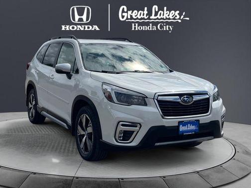 Crystal White Pearl 2021 Subaru Forester Touring