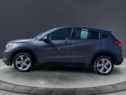 Modern Steel Metallic 2018 Honda HR-V LX