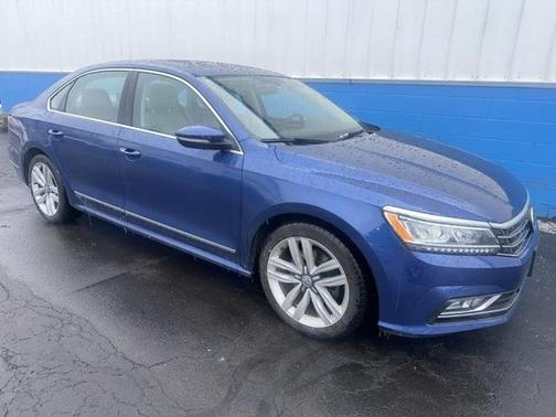 2017 Volkswagen Passat 1.8T SE w/Technology
