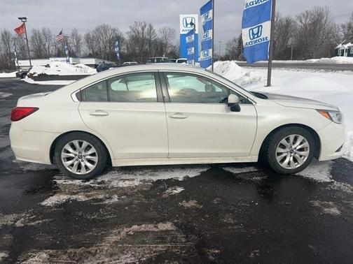 2015 Subaru Legacy 2.5i Premium