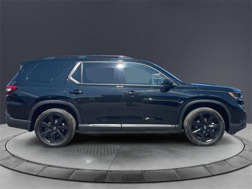 2025 Honda Pilot Black Edition