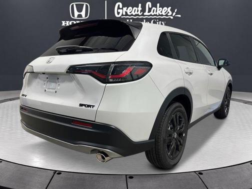 Platinum White Pearl 2027 Honda HR-V Sport