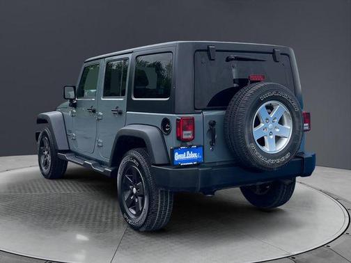 Anvil Clearcoat 2015 Jeep Wrangler Unlimited Sport