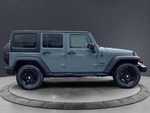 Anvil Clearcoat 2015 Jeep Wrangler Unlimited Sport