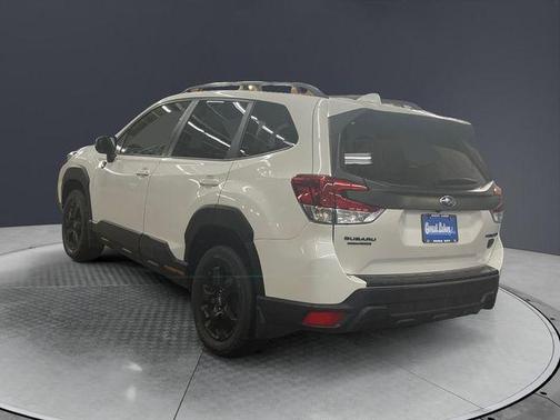 Crystal White Pearl 2023 Subaru Forester Wilderness