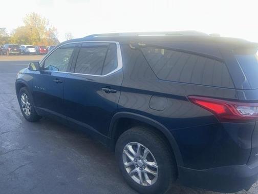 2018 Chevrolet Traverse LT Cloth