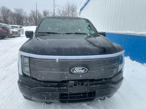 2024 Ford F-150 Lightning LARIAT