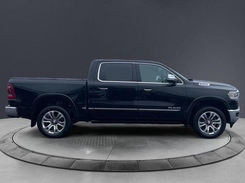 Diamond Black 2022 RAM 1500 Limited