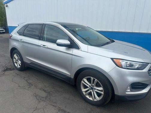 Ingot Silver Metallic 2019 Ford Edge SEL
