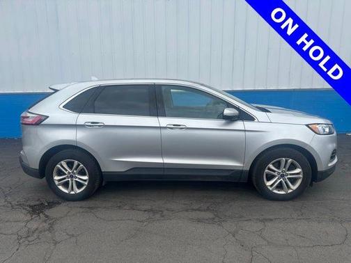 Ingot Silver Metallic 2019 Ford Edge SEL