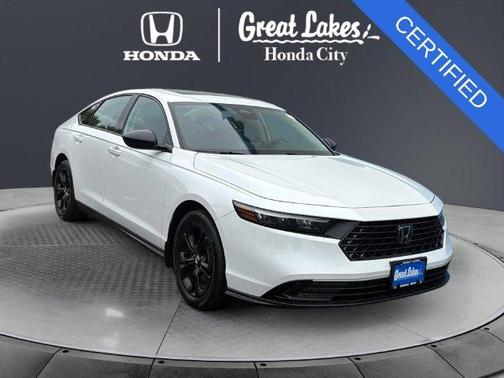Platinum White Pearl 2025 Honda Accord SE
