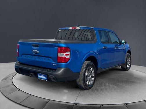 Velocity Blue Metallic 2022 Ford Maverick XLT