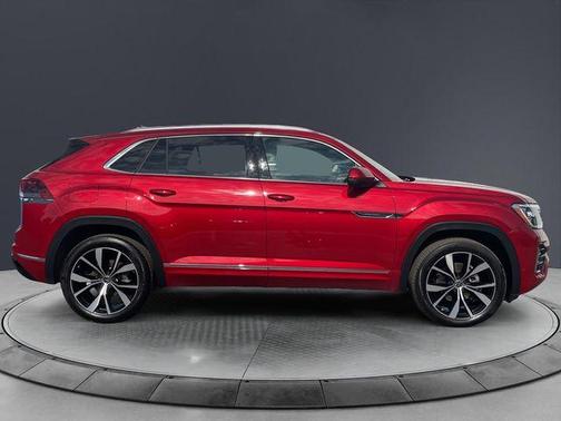 Aurora Red Metallic 2025 Volkswagen Atlas Cross Sport 2.0T SEL Premium R-Line
