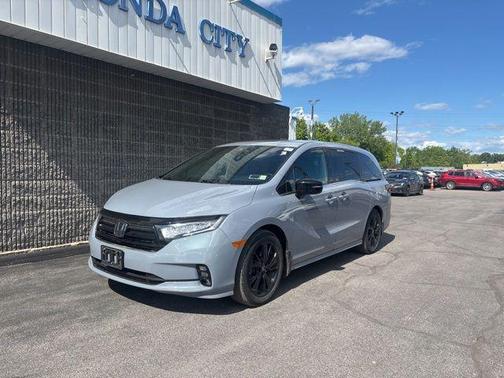 Sonic Gray Pearl 2023 Honda Odyssey Sport