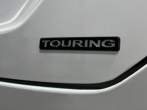Platinum White Pearl 2026 Honda Pilot Touring S