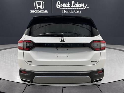 Platinum White Pearl 2026 Honda Pilot Touring S